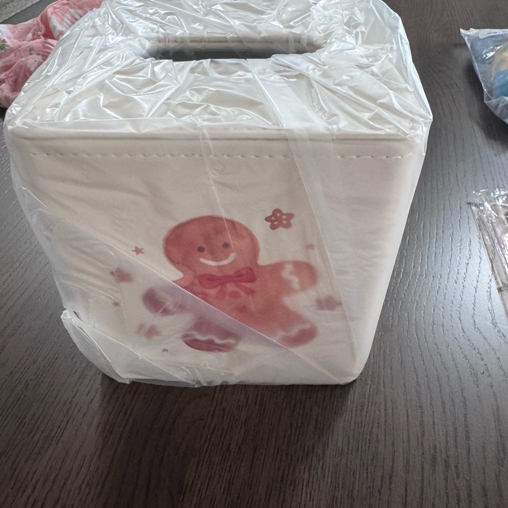 Gingerbread Man Tissue Kleenex Box Cover - Picture 3 of 6